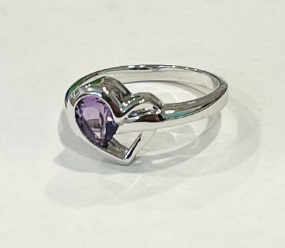 photo number one of Sterling silver amethyst ring item 001-220-00757
