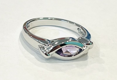 photo number one of Sterling silver amethyst ring item 001-220-00762