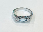photo of Sterling silver blue topaz ring item 001-220-00761