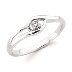 photo of 10 karat white gold .05 carat diamond ring item 001-736-00085